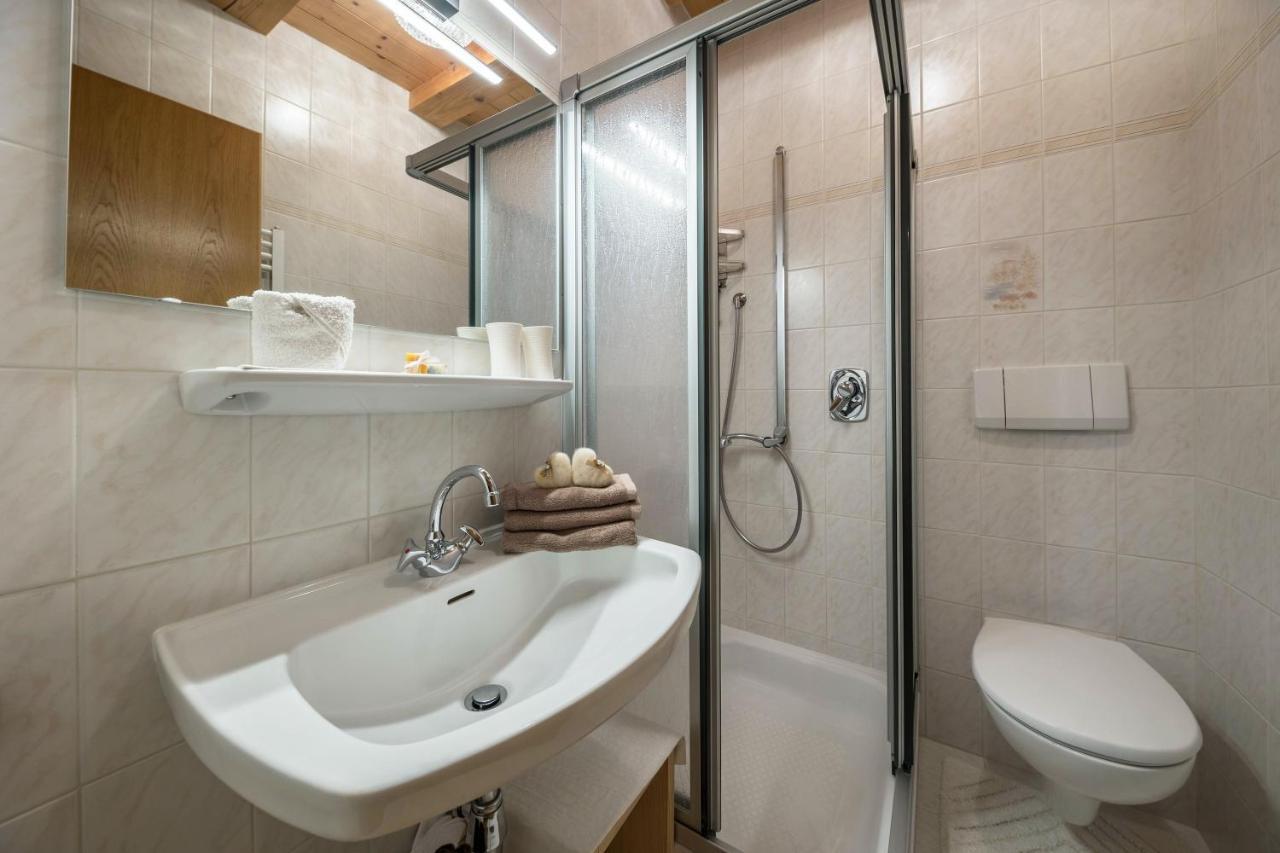 Eichernhof Apartment Marillenbluete Verano Buitenkant foto